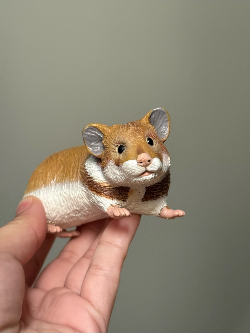 Golden Hamster by Safari LTD Retired Realistic Wildlife Figurine Toy